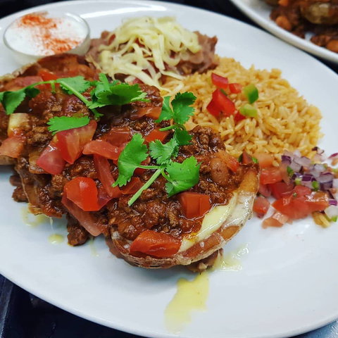 Carlos Cantina - Gold Coast Attractions 0