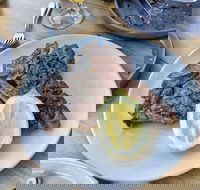 Main Hotel - Gold Coast Attractions