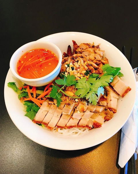 W&W Quan - Gold Coast Attractions 0