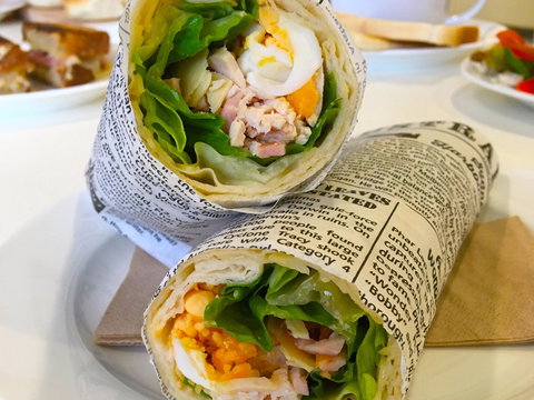 Encore Cafe And Bar - Gold Coast Attractions 0