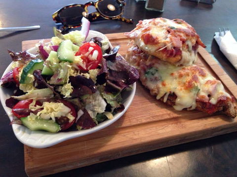 The Lazy Sheep - Gold Coast Attractions 0