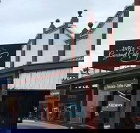 J and B's Gourmet Caf - Gold Coast Attractions