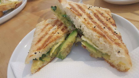 The Finch Cafe - Gold Coast Attractions 0