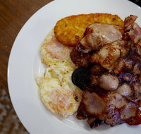 The 3 Steps Cafe