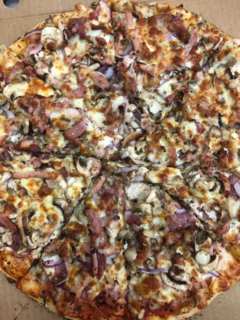 Mitch's Pizza & Pasta - Gold Coast Attractions 0