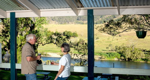 Bellbrook Hotel - Gold Coast Attractions 0