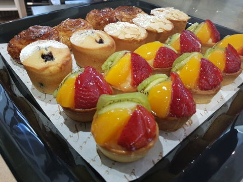 De France - Gold Coast Attractions 0