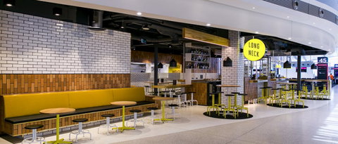 Long Neck - Perth Domestic Airport - Gold Coast Attractions 0