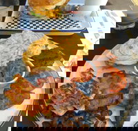 One By One Cafe - Gold Coast Attractions