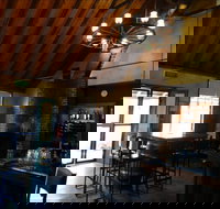 The Lion Of Waterloo Restaurant - Closed Until Further Notice - Gold Coast Attractions