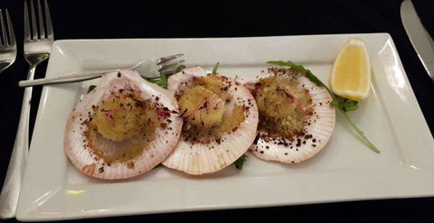 The Brass Bell - Gold Coast Attractions 0