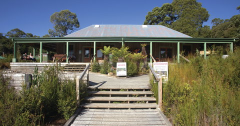 Tannin Restaurant At The Tarkine Tavern - Gold Coast Attractions 1