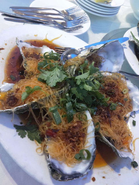 Dragon Bowl - Gold Coast Attractions 0