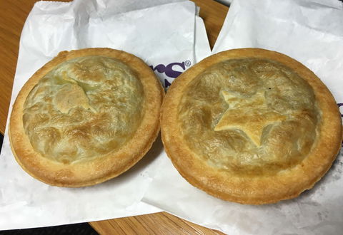 Jesters - Bentley - Gold Coast Attractions 0