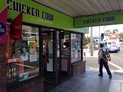 The Chicken Coop - Gold Coast Attractions 0