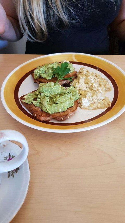 Samuel Pepy's Cafe - Gold Coast Attractions 0