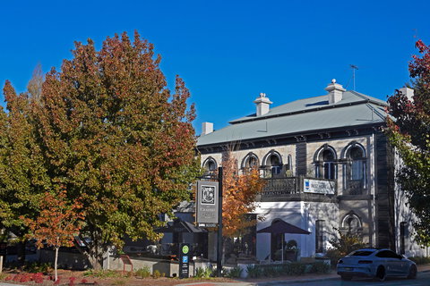 The Crafers Hotel - Gold Coast Attractions 0