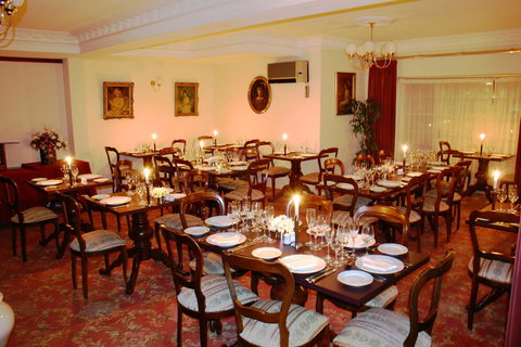 Australian Heritage Restaurant - Gold Coast Attractions 0
