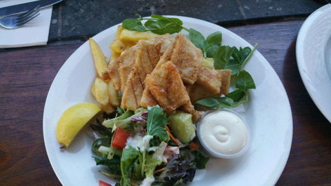 Coolangatta Hotel - Gold Coast Attractions 0