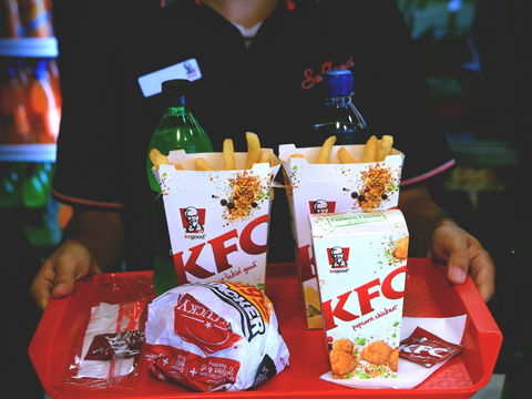 KFC - Greensborough - Gold Coast Attractions 0