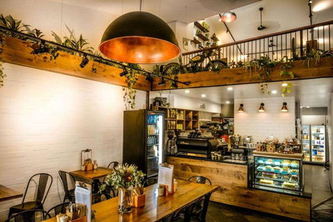 Monica's Cafe - Gold Coast Attractions 0