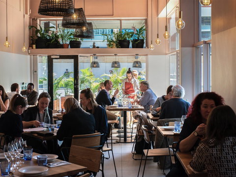 Sukhumvit Soi 38 - Gold Coast Attractions 0