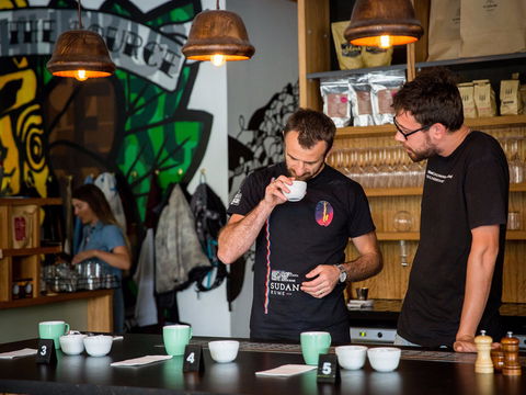 The Cupping Room - Gold Coast Attractions 0