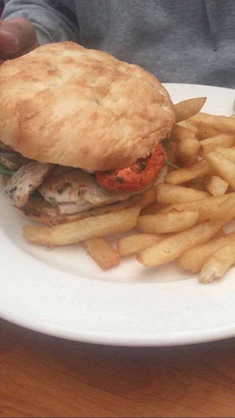 The Berry Hotel - Gold Coast Attractions 0