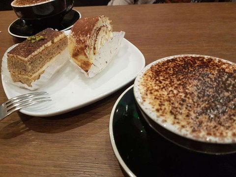 Asal Sweet - Gold Coast Attractions 0