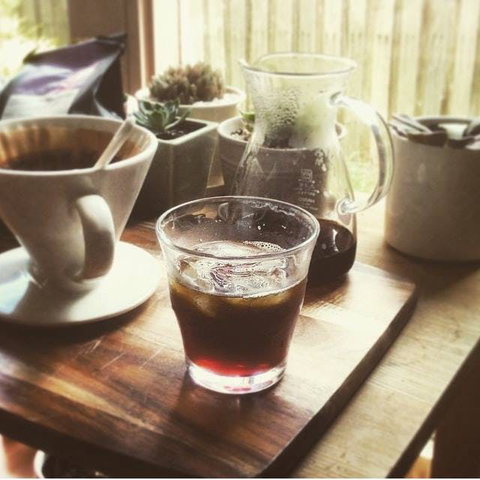 Front Beach Cafe - Gold Coast Attractions 0