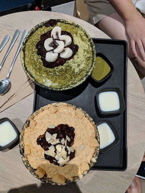 Heart's Pizzeria - Gold Coast Attractions 0