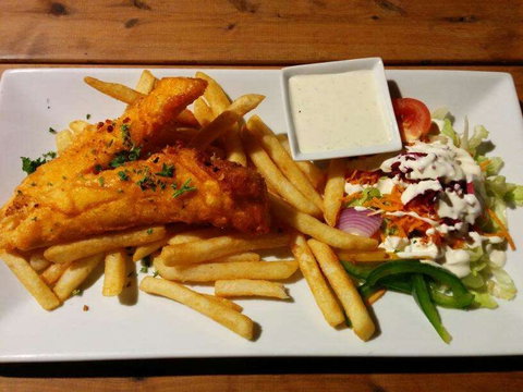 Shark Bay Hotel - Gold Coast Attractions 0