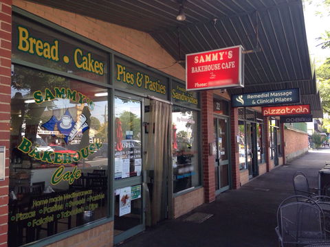 Captain K's Fish & Chips - Gold Coast Attractions 0