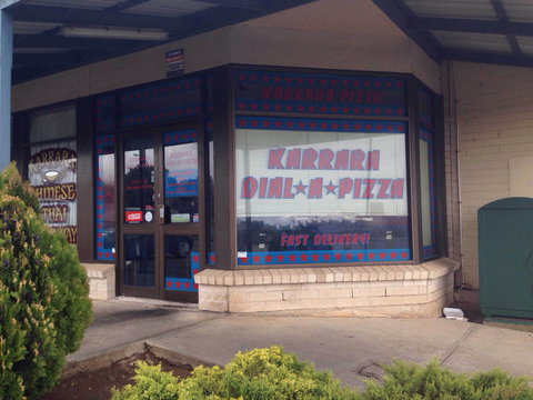Karrara Pizza - Gold Coast Attractions 0