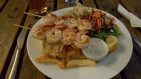 Lat28 Pub + Bottleshop - Gold Coast Attractions 0