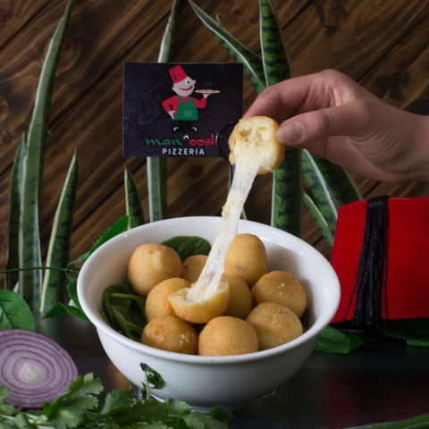 Manoosh Pizzeria - Caringbah - Gold Coast Attractions 0