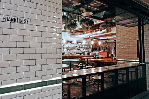 Public Bar - Gold Coast Attractions 0