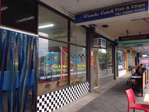 Waterfront Port Melbourne - Gold Coast Attractions 0