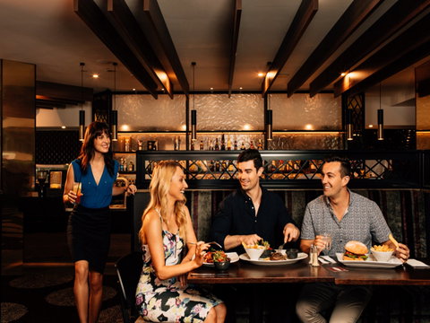 Steelers Leagues Club - Gold Coast Attractions 2