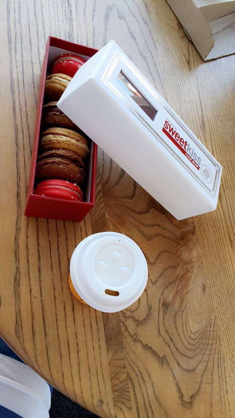 Sweet Kiss Cake Shop - Gold Coast Attractions 0