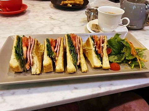 The Coffee & Tea Factory - Gold Coast Attractions 0