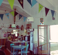 The Hungry Peacock - Gold Coast Attractions