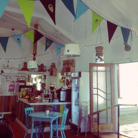 The Hungry Peacock - Gold Coast Attractions 0