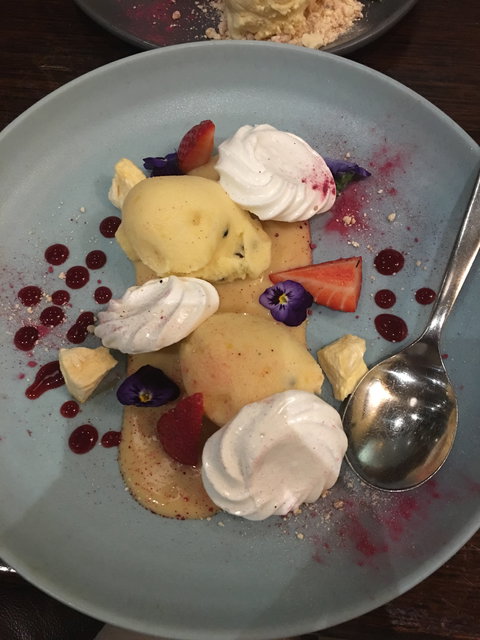 Mick O'Shea's Irish Pub - Gold Coast Attractions 9