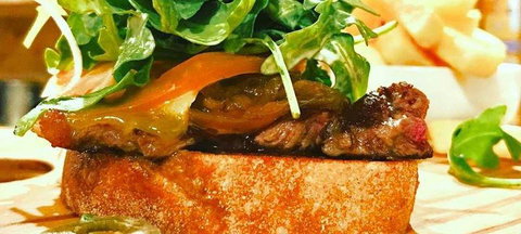 Blue Bean Love Cafe - Gold Coast Attractions 0