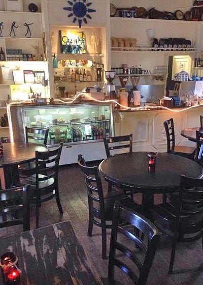 Blue Bean Love Cafe - Gold Coast Attractions 7