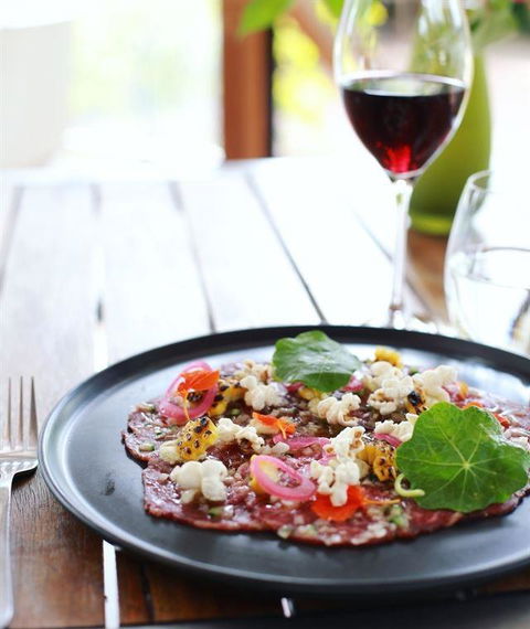 MIKA Airlie Beach - Gold Coast Attractions 9