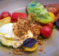 Fish Creek Hotel - Gold Coast Attractions