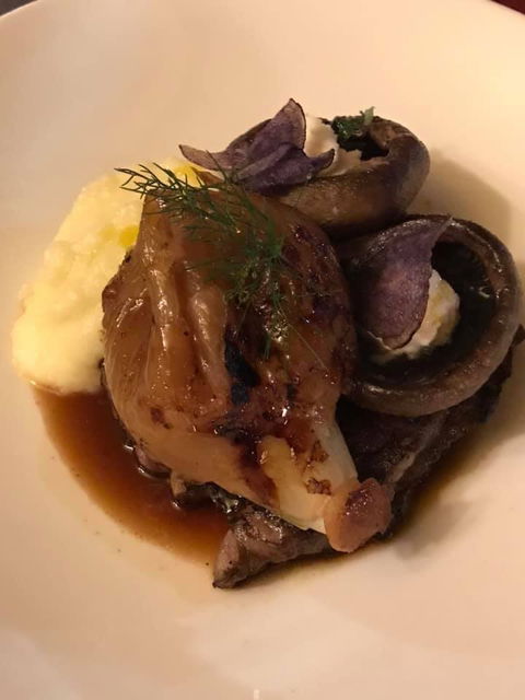 Foglia Di Fico - Gold Coast Attractions 1