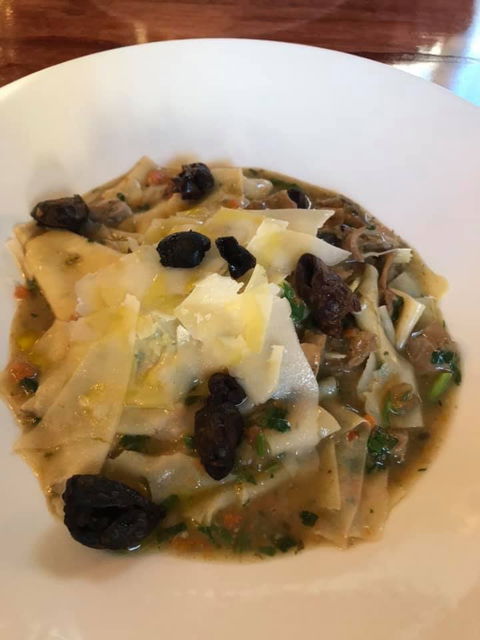 Foglia Di Fico - Gold Coast Attractions 4